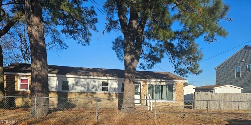 1315 Ferry Point Rd, Virginia Beach, VA 23464 - photo 1