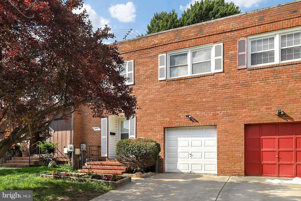 7440 Calder Dr, Capitol Heights, MD 20743 - photo 1