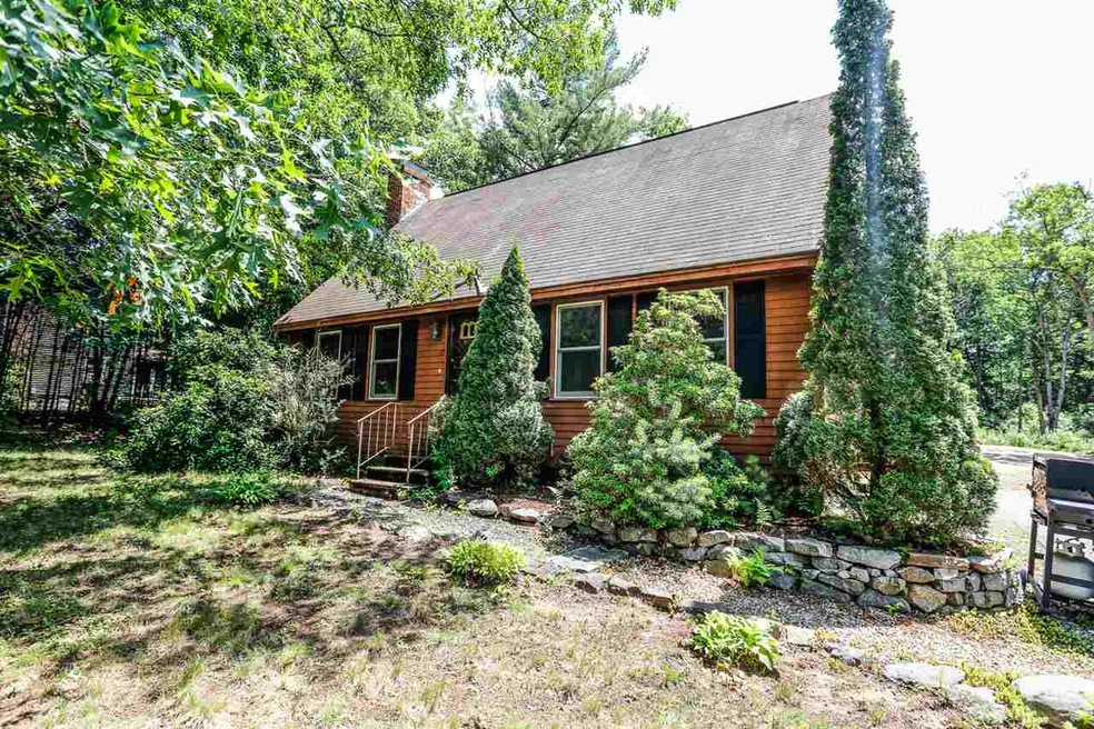 17 Century Ln, Litchfield, NH 03052 - photo 1