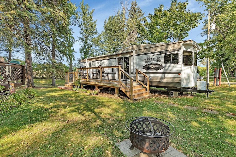 6082 N Lake Mary Dr SW unit 9, Alexandria, MN 56308 - photo 1