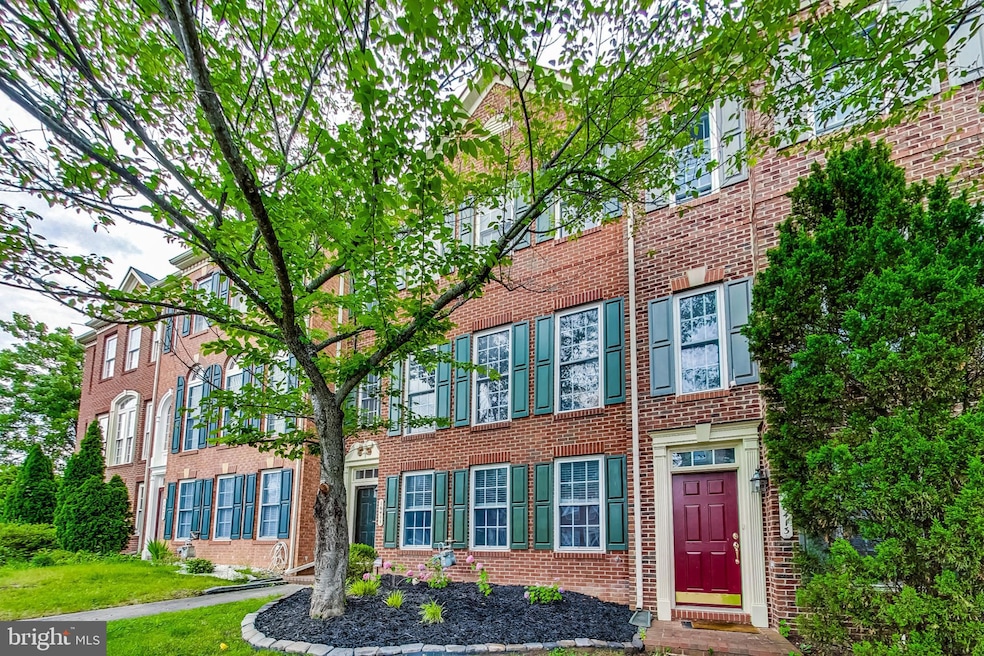 16411 Steerage Cir, Woodbridge, VA 22191 - photo 1