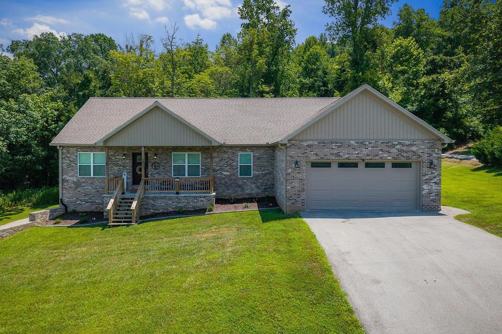 For Sale $759,900 • Co-Listing Agent