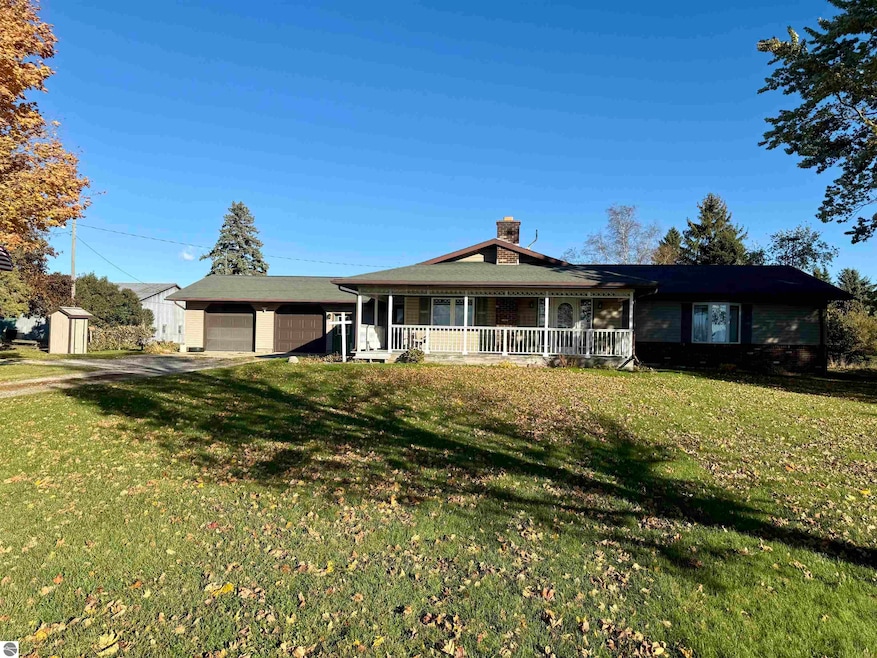 For Sale $235,000 • Co-Listing Agent