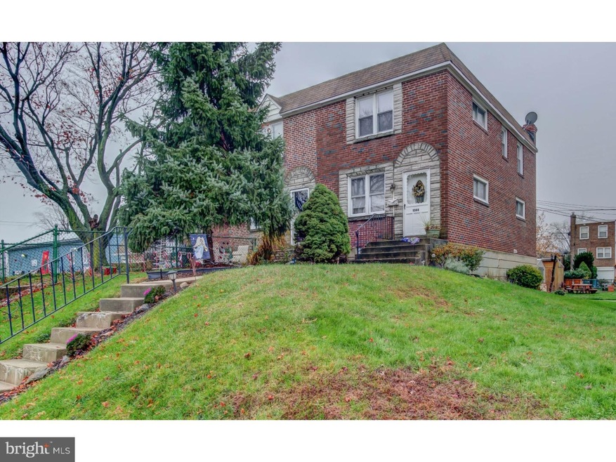 1084 W Ashland Ave, Glenolden, PA 19036 - photo 1