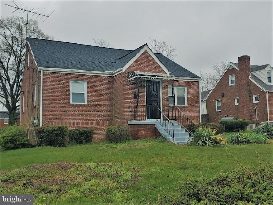 2708 West Ave, District Heights, MD 20747 - photo 1