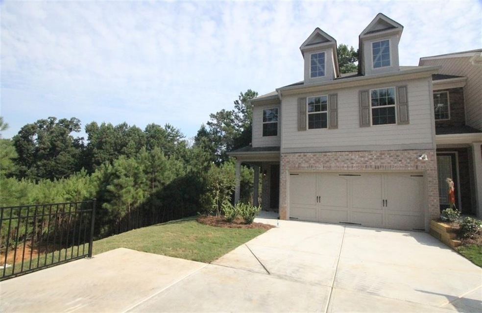 END Unit, Private Wooded Lot, 2013 Built, Lots Upg