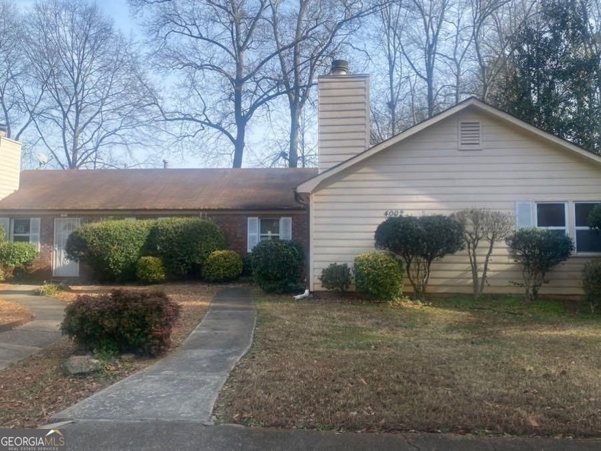 4002 Hawthorne Cir SE unit A, Smyrna, GA 30080 - photo 1