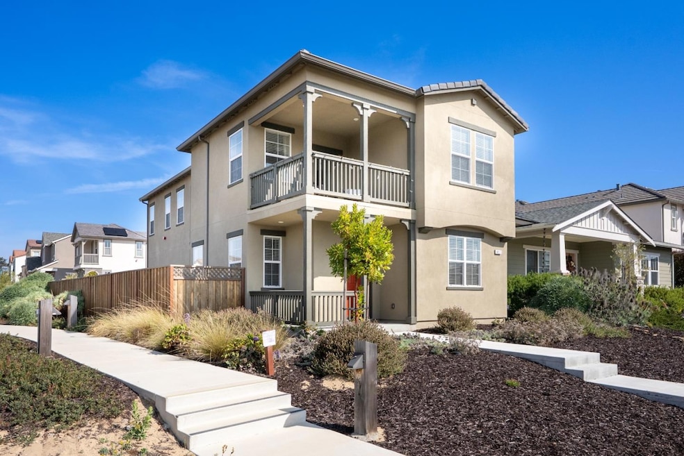 457 Marina Heights Dr, Marina, CA 93933 - photo 1