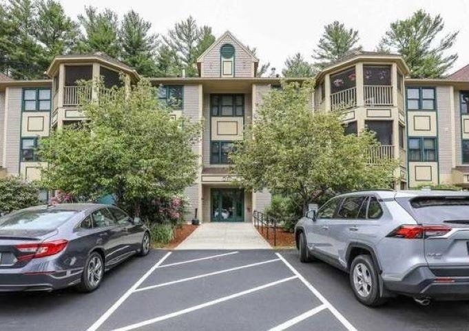 7 Bartemus Trail, Nashua, NH 03063 - photo 1