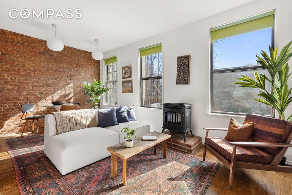 Sold $600,000 • Co-Listing Agent