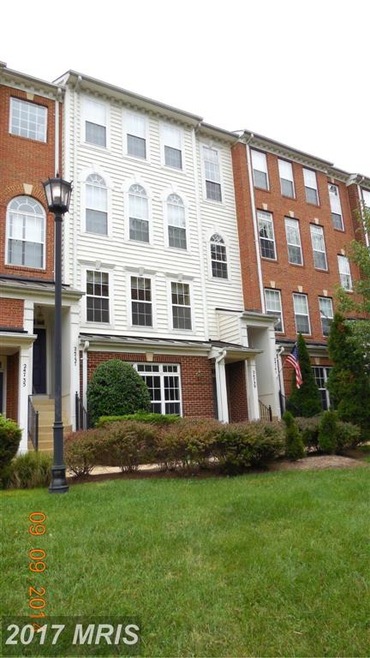 24739 Stone Station Terrace, Stone Ridge, VA 20105 - photo 1