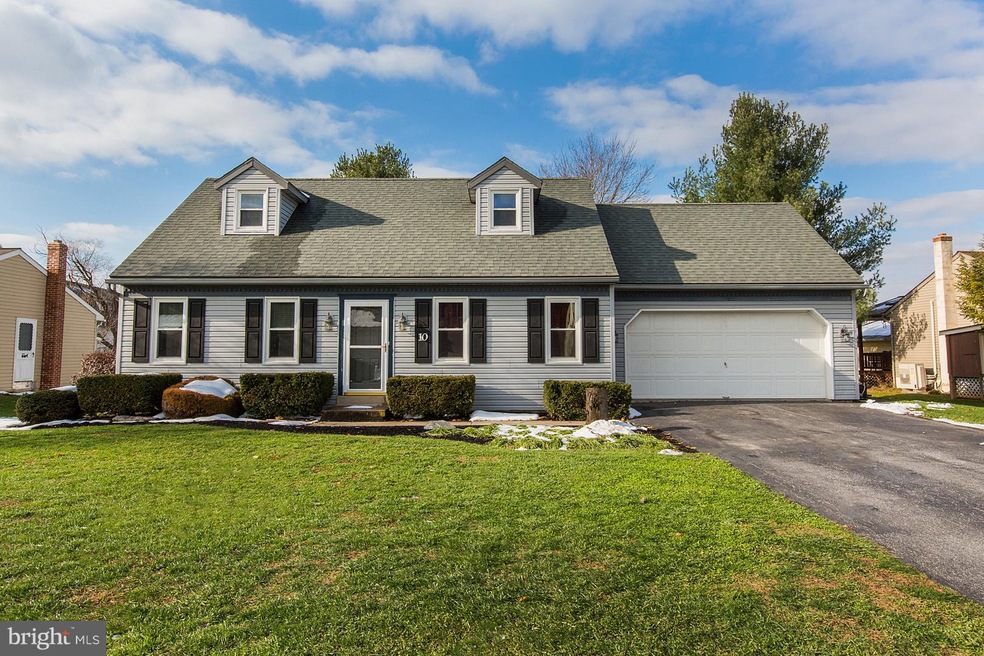 10 Justin Cir, Ephrata, PA 17522 - photo 1