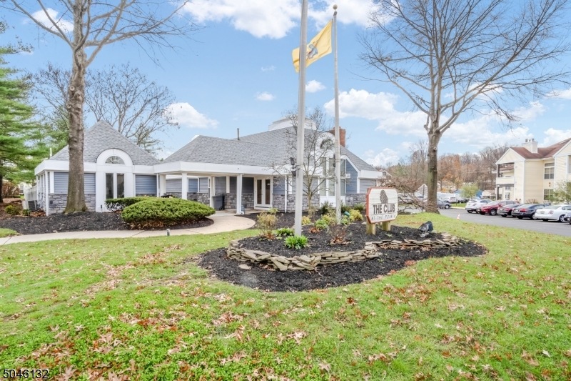 551 Clubhouse-7 unit 7, Union Twp., NJ 07083 - photo 1