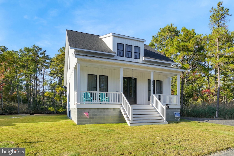 4113 Bradley Ln, Chincoteague, VA 23336 - photo 1