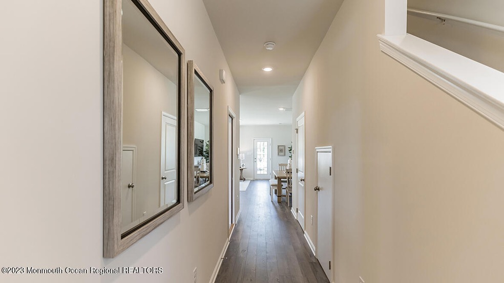 54 Peregrine Way, Burlington, NJ 08016 - photo 1