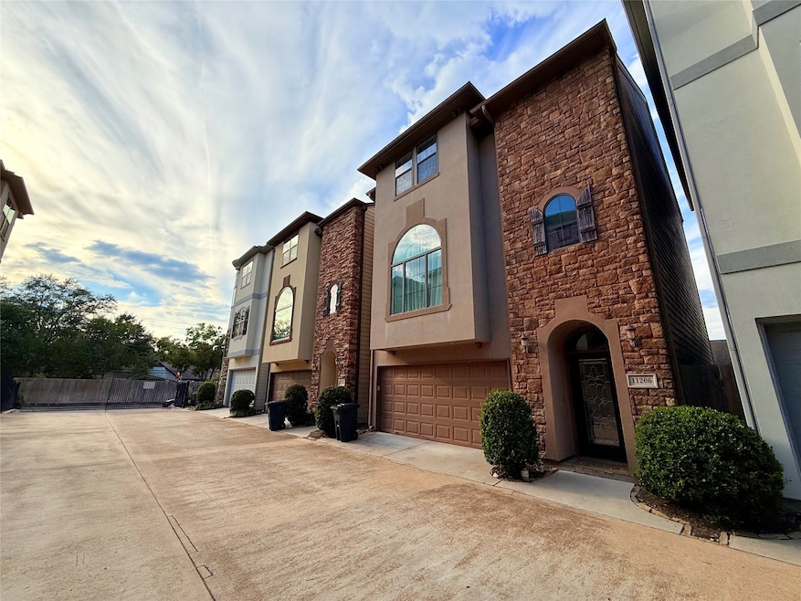 For Rent $2,975/month