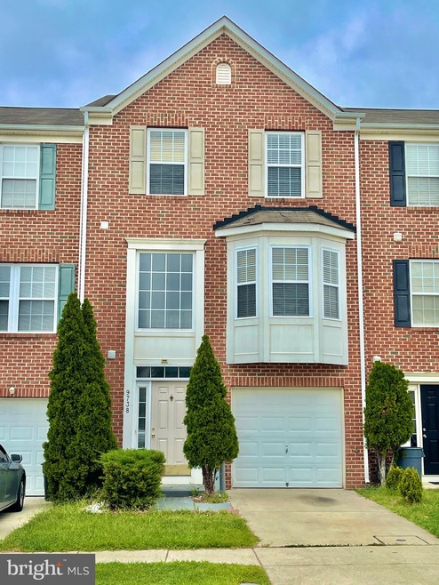 9738 Selfridge Rd, Middle River, MD 21220 - photo 1