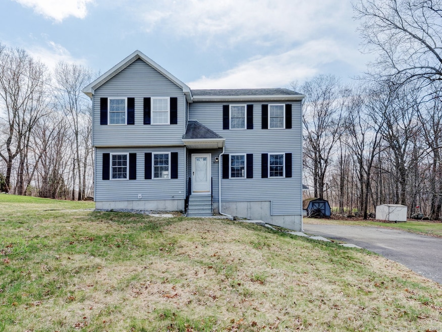 26 Olivia Ln, Naugatuck, CT 06770 - photo 1