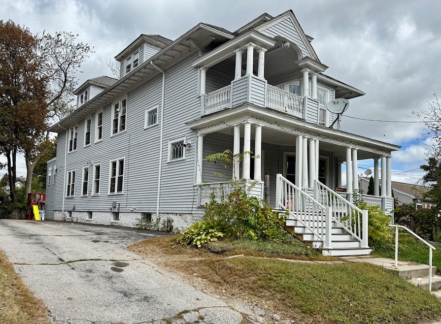 22 Baker St, Worcester, MA 01603 - photo 1