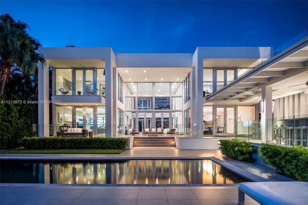 Sold $15,325,000 • Co-Listing Agent