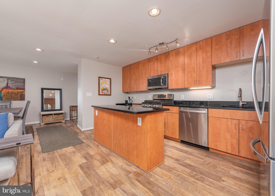 1103 Primrose Ct unit 202, Annapolis, MD 21403 - photo 1