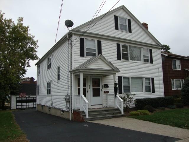 353 Salem St unit 2 flr, Bridgeport, CT 06606 - photo 1
