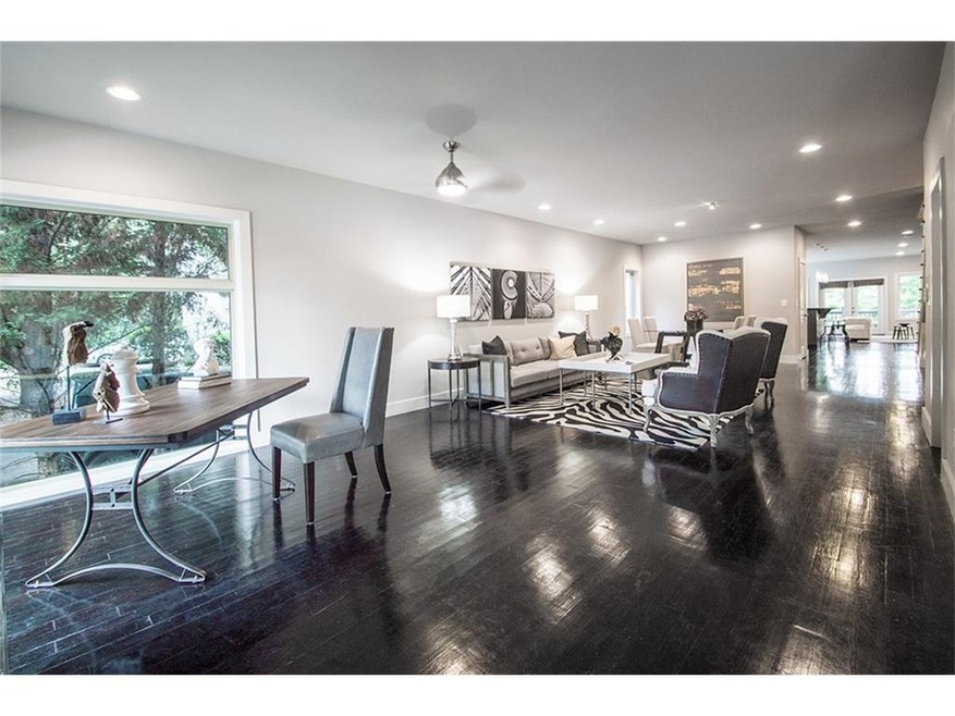 Open loft like living