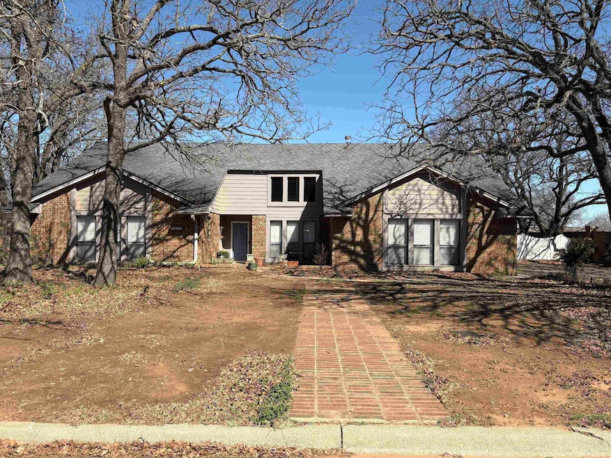 Sold $215,000