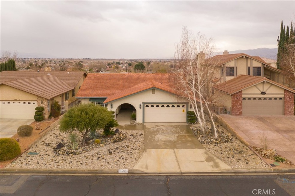 12865 Fairway Rd, Victorville, CA 92392 - photo 1