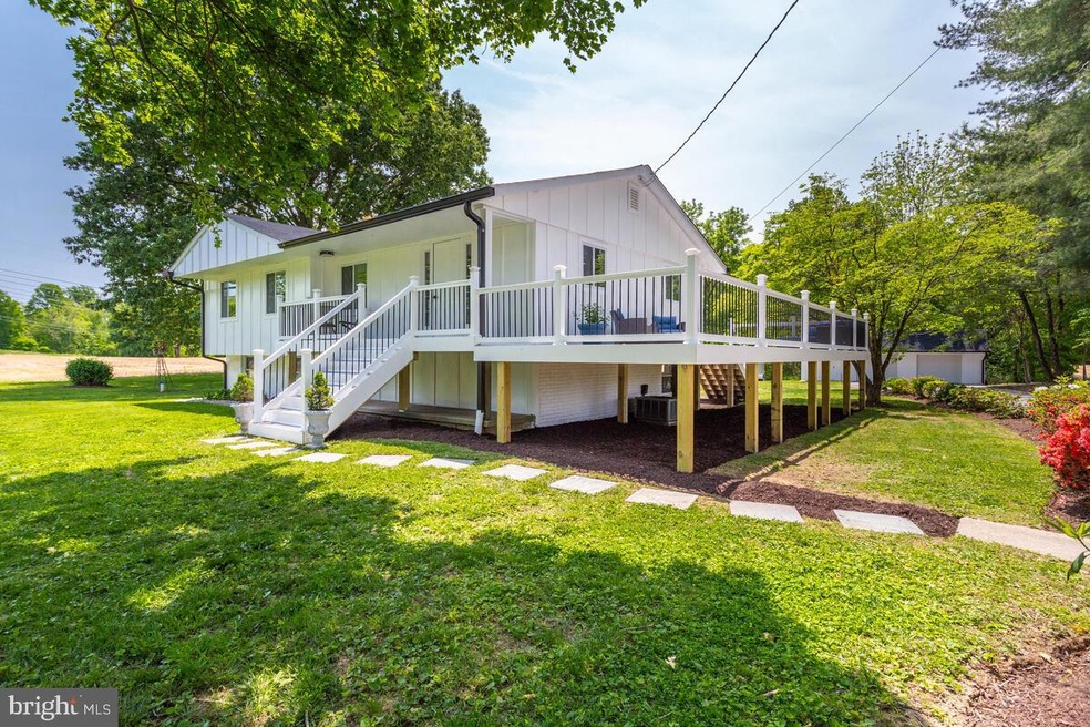 77 Grays Rd, Harwood, MD 20776 - photo 1