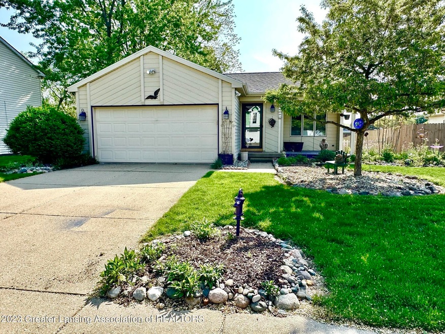 6001 Laporte Dr, Lansing, MI 48911 - photo 1