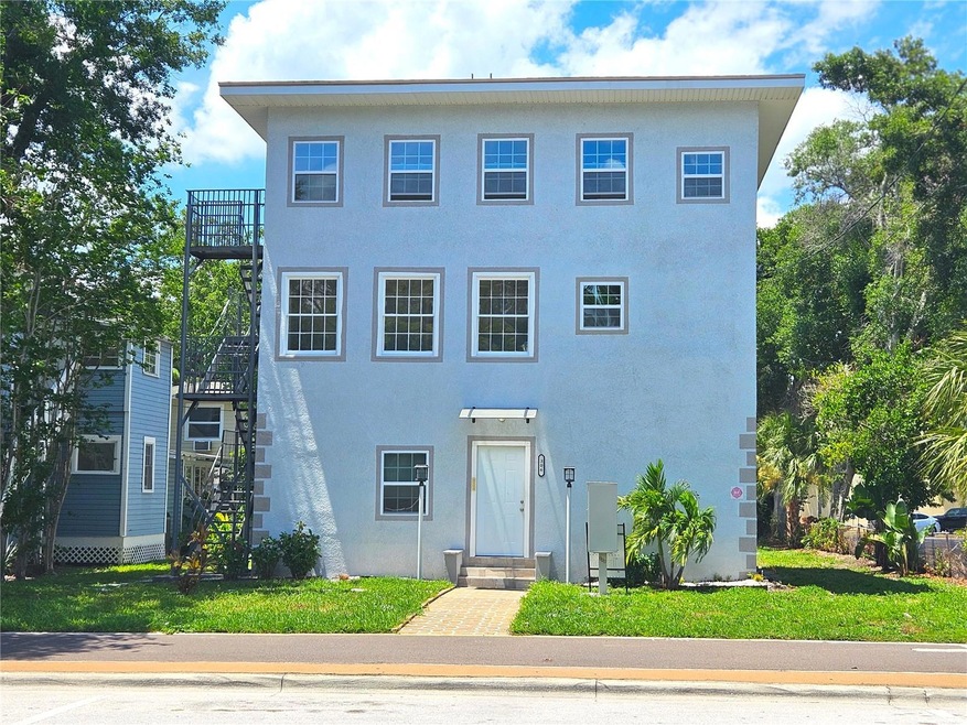 306 Turner St unit 4, Clearwater, FL 33756 - photo 1