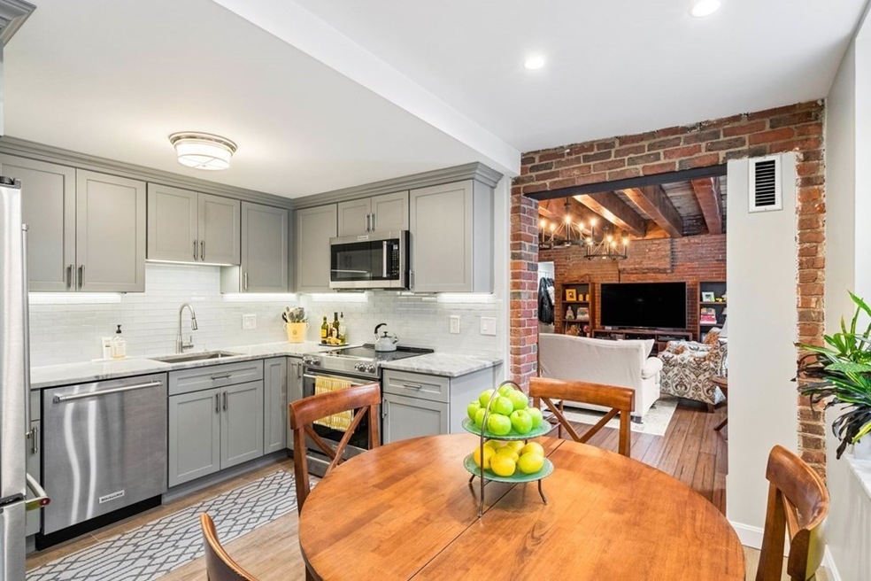 99 Fulton St unit 2-6, Boston, MA 02109 - photo 1