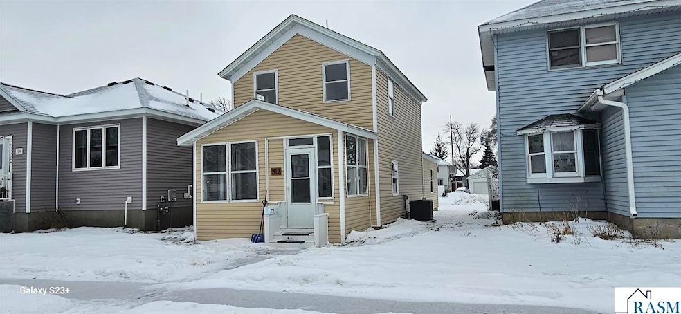 312 2nd Ave SE, Waseca, MN 56093 - photo 1