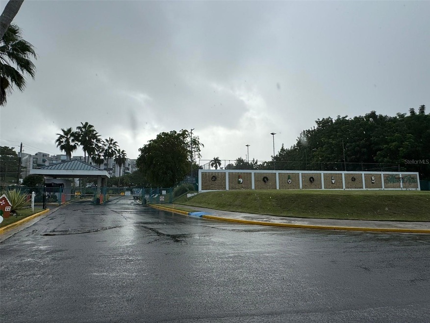 Cond. Balcones de Monte Real unit 4003, Carolina, PR 00987 - photo 1