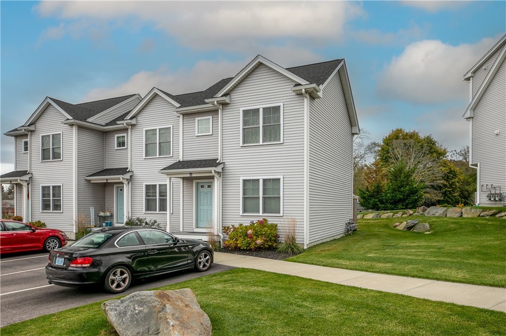 37 Mariner Way, Middletown, RI 02840 - photo 1