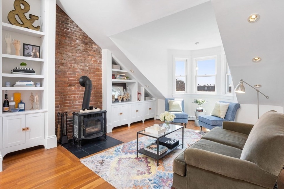 71 Worcester St unit 5, Boston, MA 02118 - photo 1