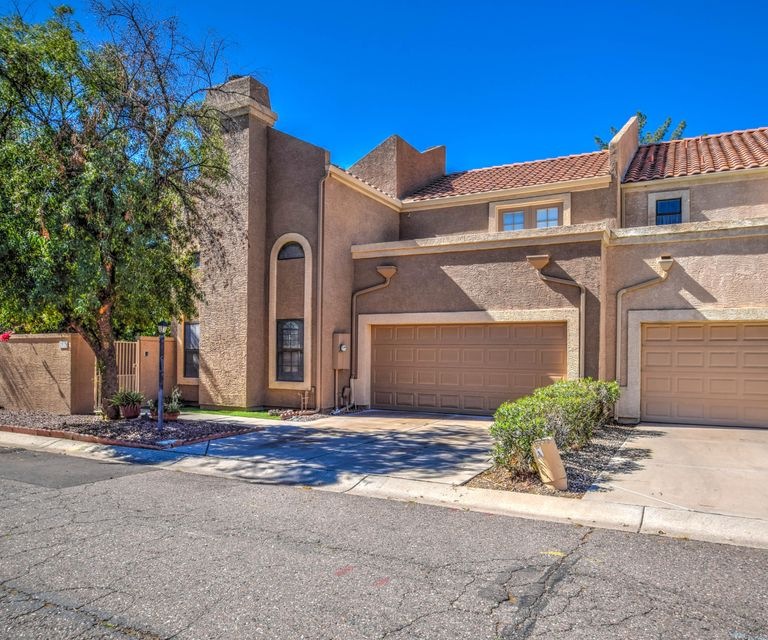 2016 N Sunset Dr, Chandler, AZ 85225 - photo 1