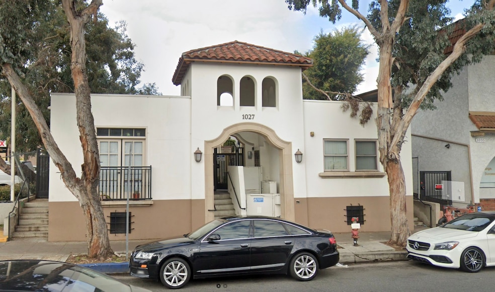 1027 Redondo Ave, Long Beach, CA 90804 - photo 1