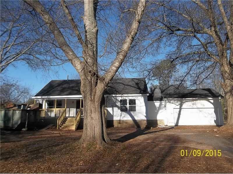 141 Williford St, Commerce, GA 30529 - photo 1