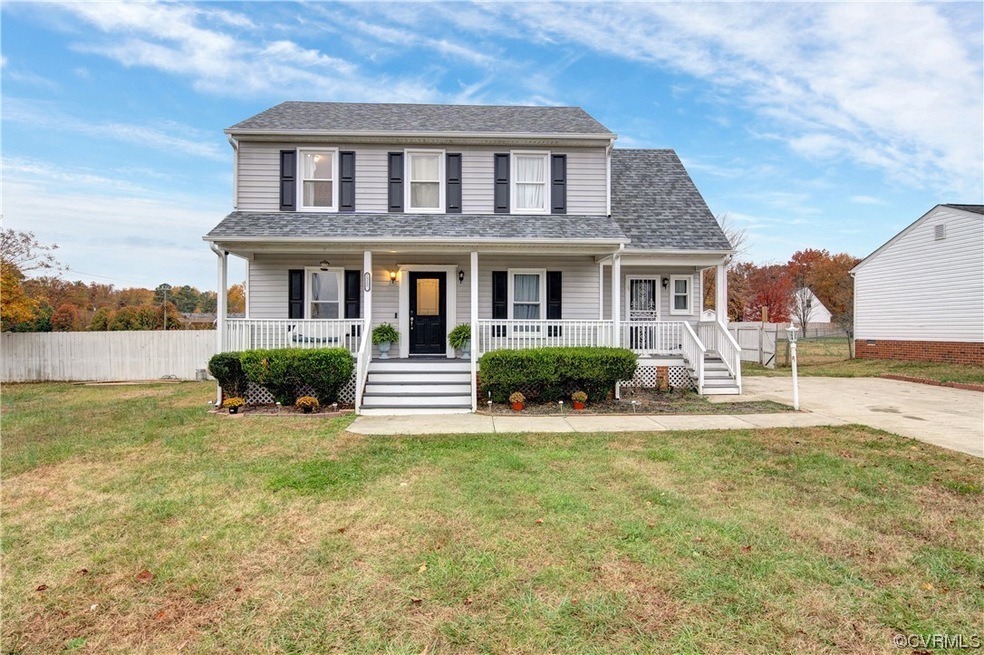 7512 Pineleaf Dr, North Chesterfield, VA 23234 - photo 1