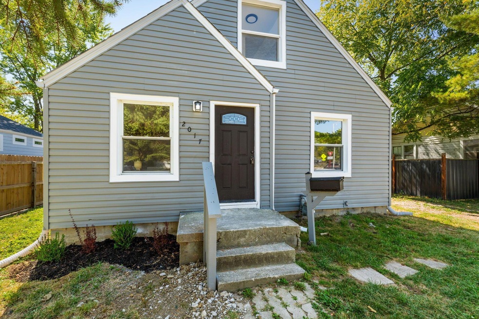 2017 Ferris Rd (Exterior)-3