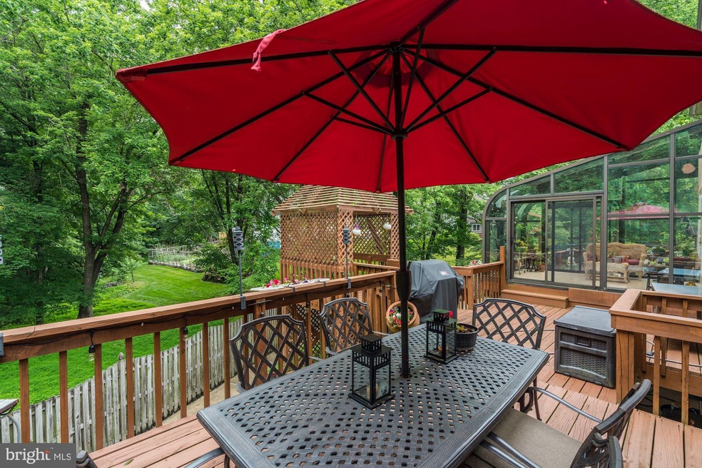 11501 Evelake Ct, Gaithersburg, MD 20878 - photo 1