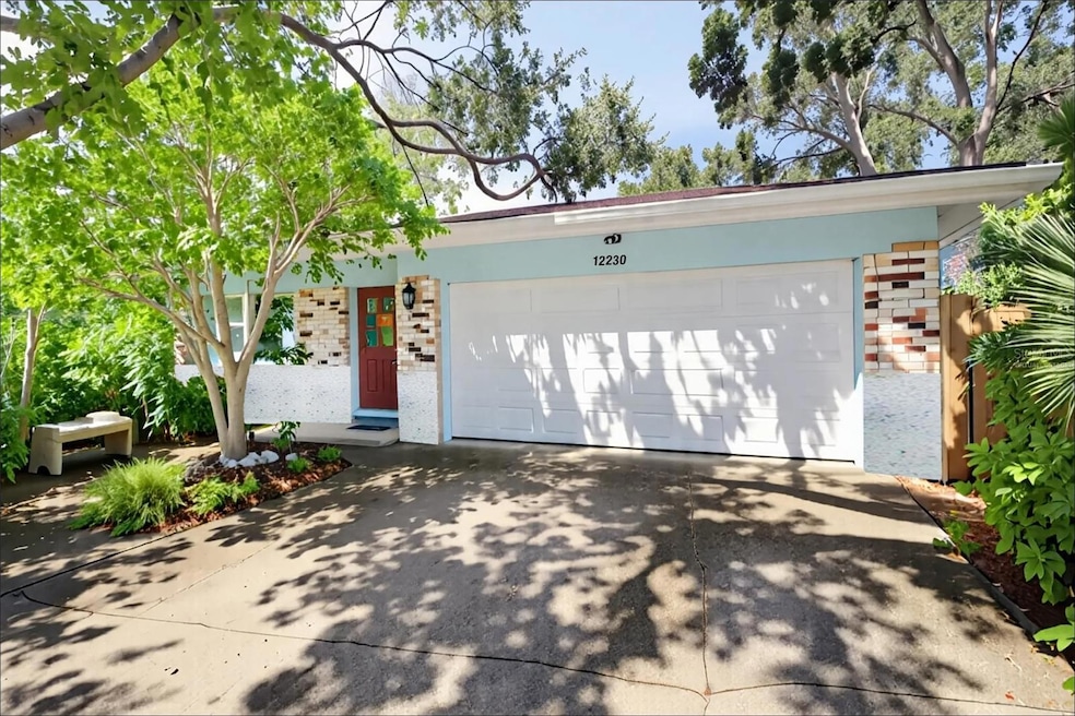 12230 137th St N, Largo, FL 33774 - photo 1