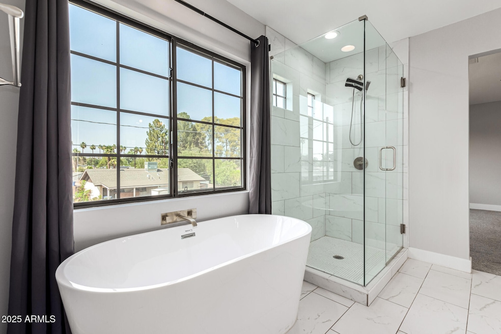 2604 N 27th St unit 4, Phoenix, AZ 85008 - photo 1