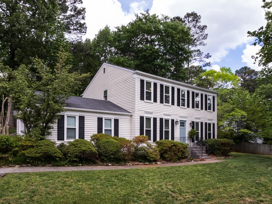 Idyllic family home in Fox Hills
