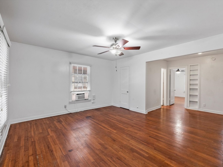 1849 Colquitt St unit 3, Houston, TX 77098 - photo 1