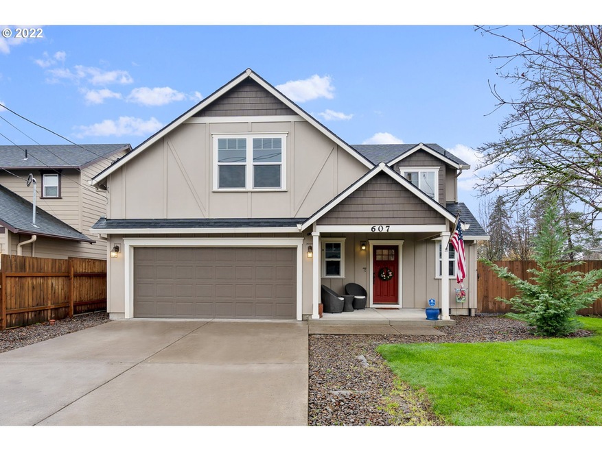 607 N Linda Way, Newberg, OR 97132 - photo 1