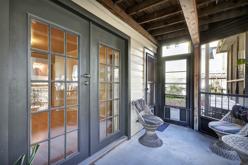 3504 Mount Vernon St unit 1/2, Houston, TX 77006 - photo 1