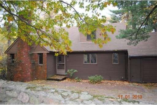 120 Thaxter St, Hingham, MA 02043 - photo 1